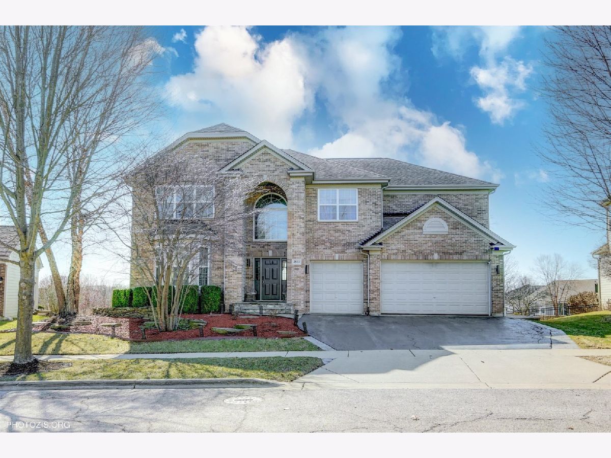  Rented Elgin Illinois, 2933 Kelly
