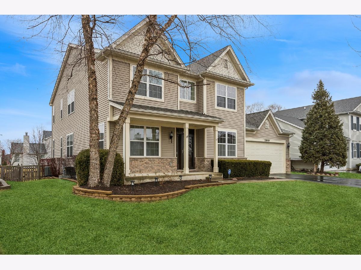Homes & Townhomes Sold Liberty Lakes Wauconda Illinois, 2849 Sweet Clover
