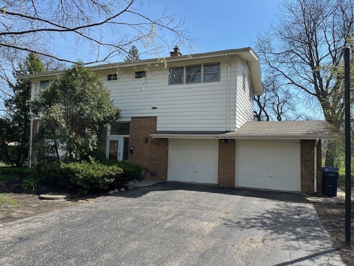  Rented Deerfield Illinois, 921 Wilmot