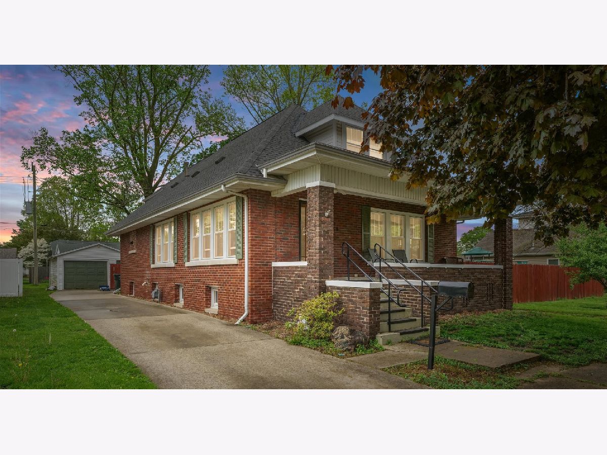  Sold Tuscola Illinois, 208 Sale