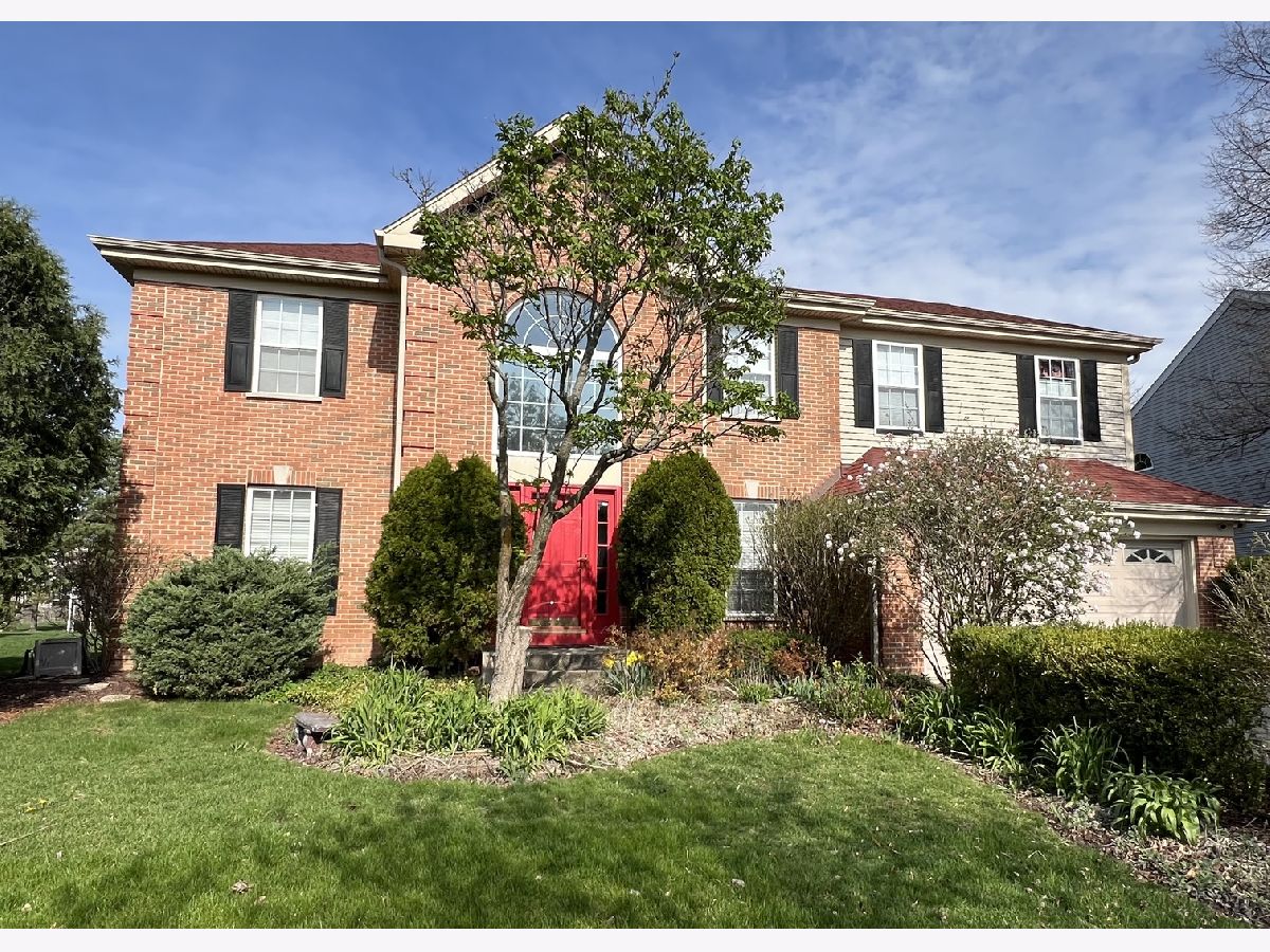 Homes Sold Victoria Woods Fox River Grove Illinois, 9247 Primrose