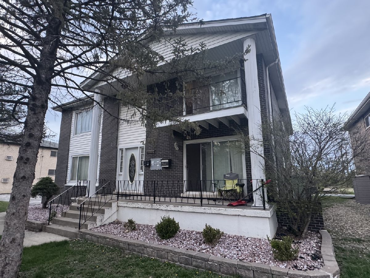  Rented Alsip Illinois, 5552 Calumet Sag