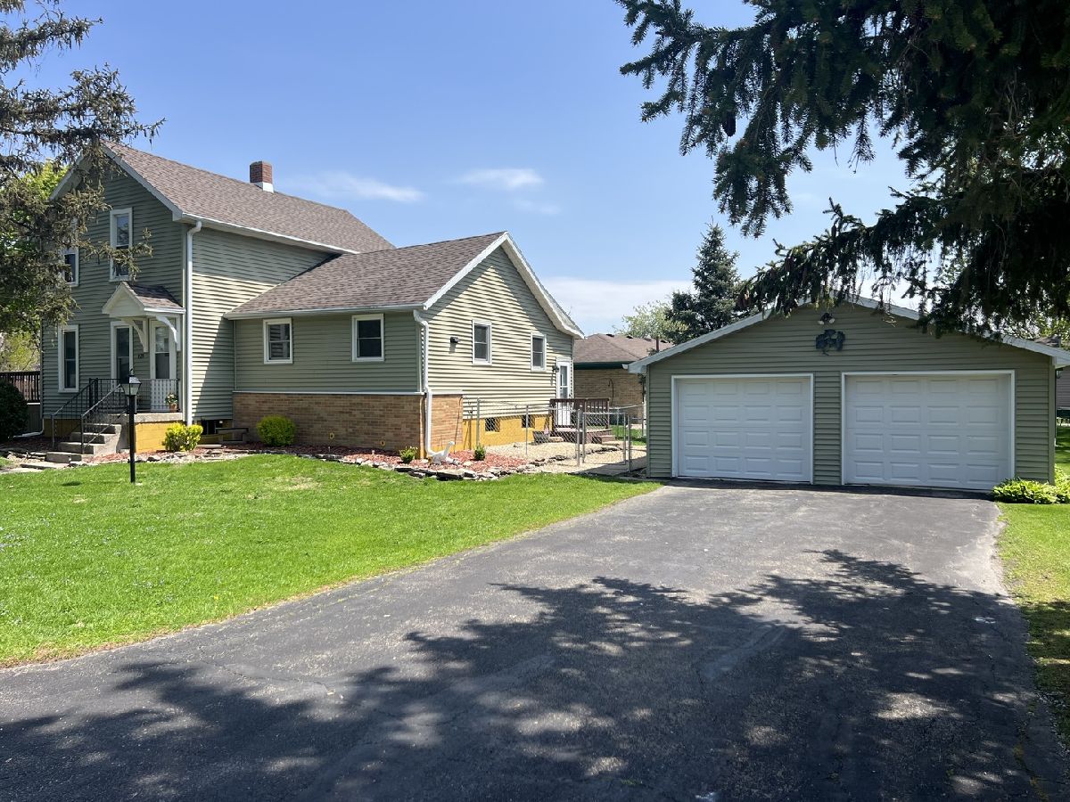  Sold Clifton Illinois, 425 4th