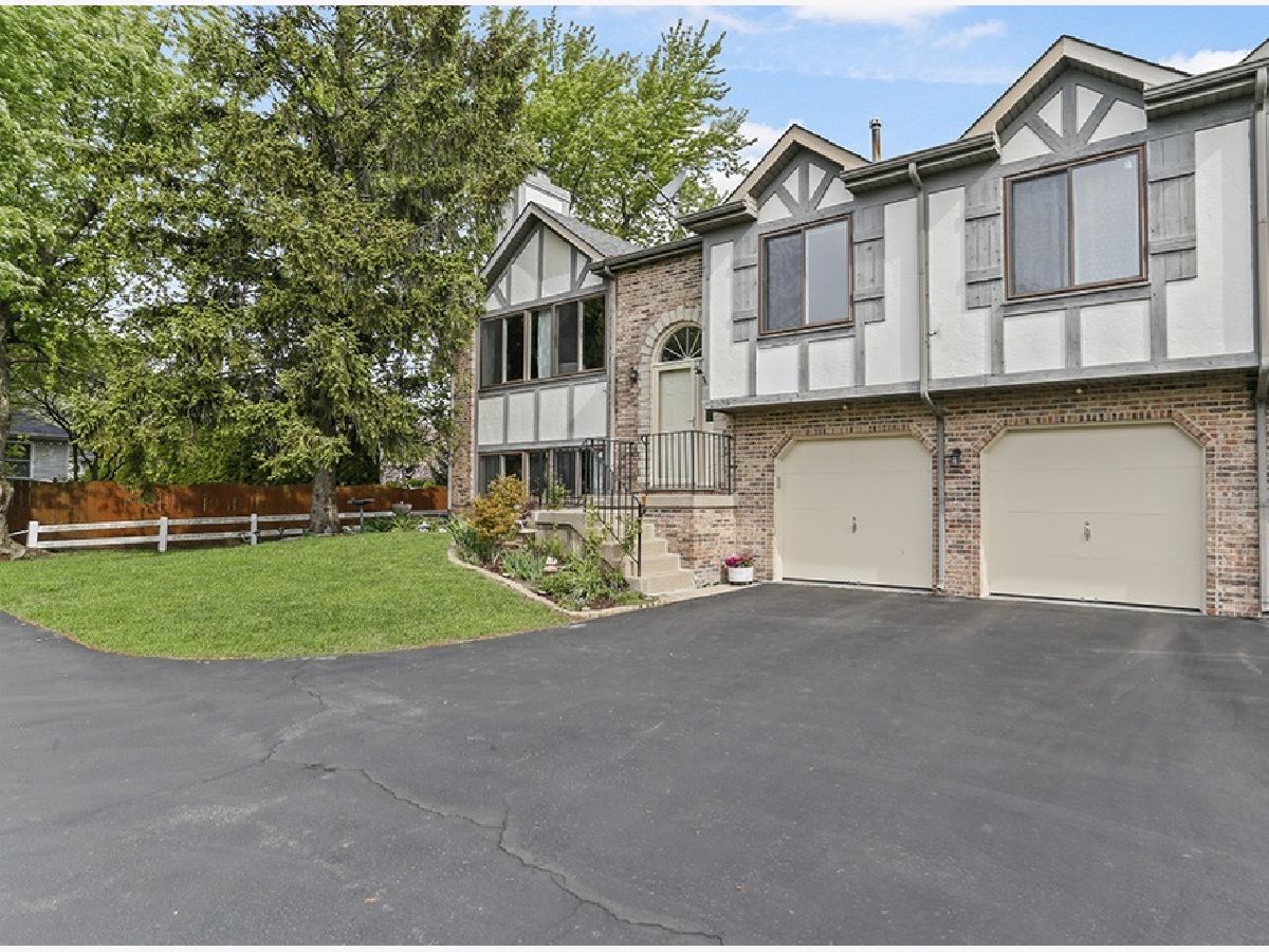 Townhomes Sold Olde Mill Crossing Plainfield Illinois, 2303 Olde Mill