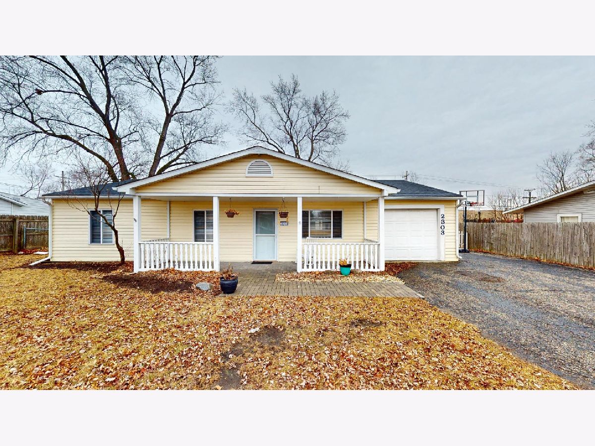 Homes Sold Eastwood Manor Mchenry Illinois, 2303 Country