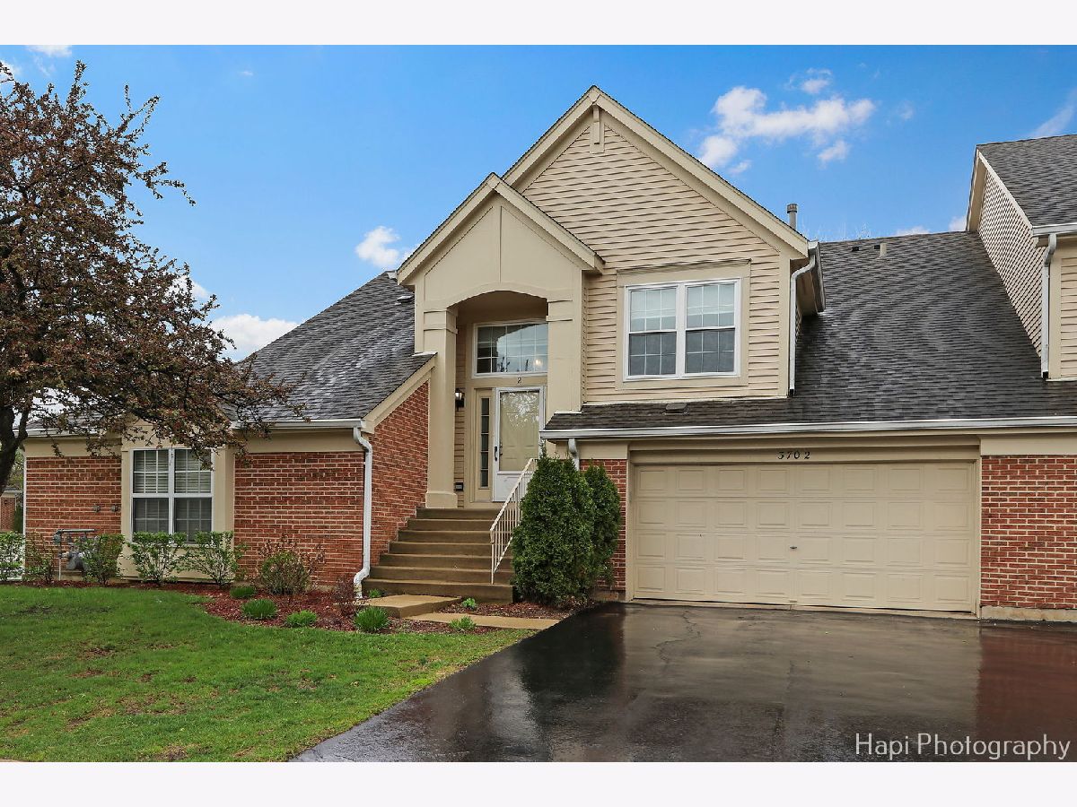 Townhomes & Condos & Homes Rented Fairfax Commons Bartlett Illinois, 370 Ashford