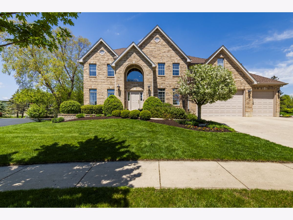 Homes Sold Windstone Sugar Grove Illinois, 750 Tudor