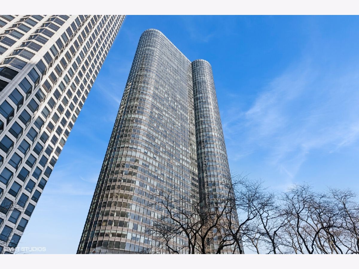 Condos & Townhomes Sold Harbor Point Chicago Illinois, 155 Harbor