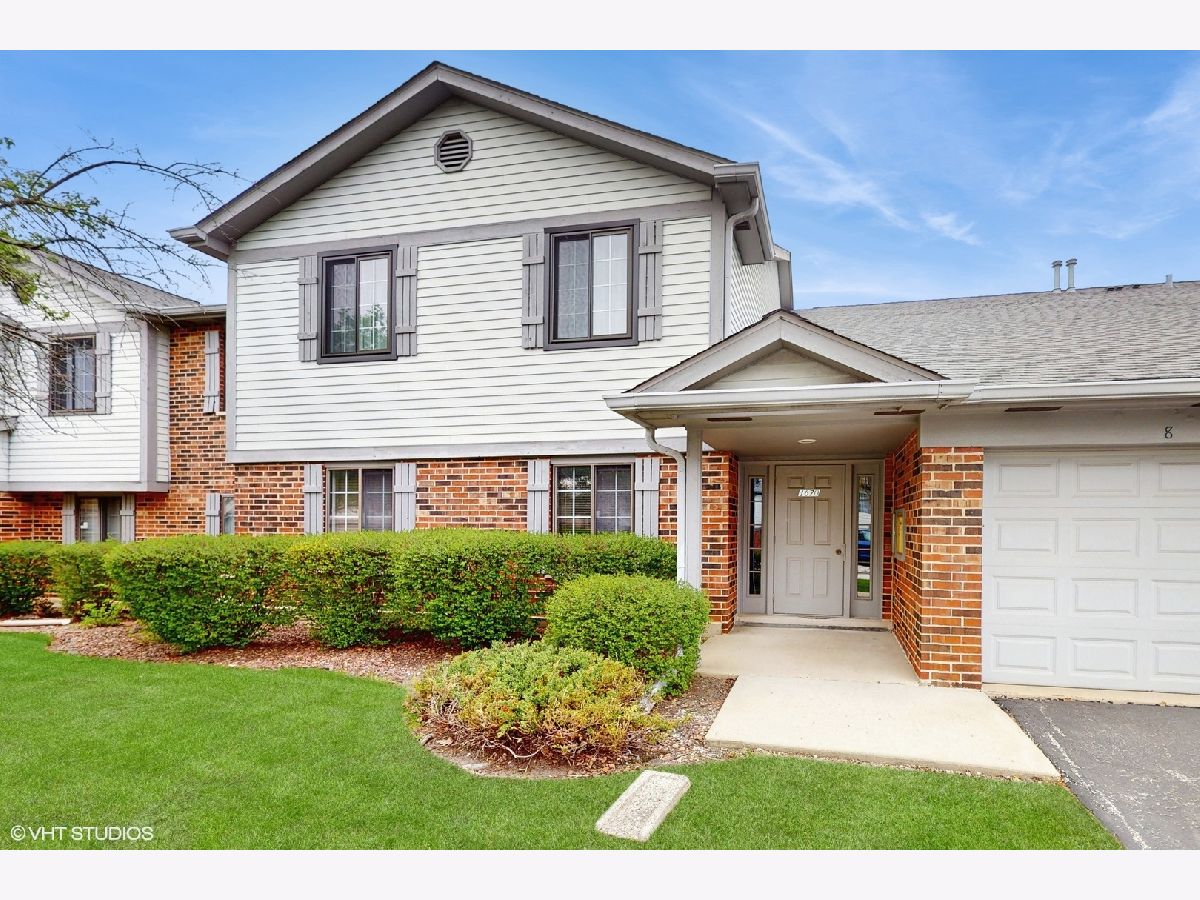 Townhomes & Condos Sold Pheasant Trail Arlington Heights Illinois, 1670 Partridge