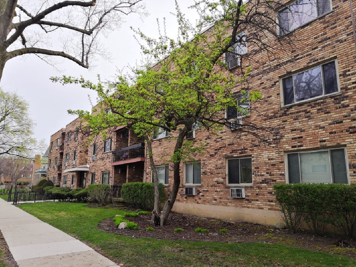Condos & Townhomes & Homes Sold Oak Park Place Oak Park Illinois, 420 Home