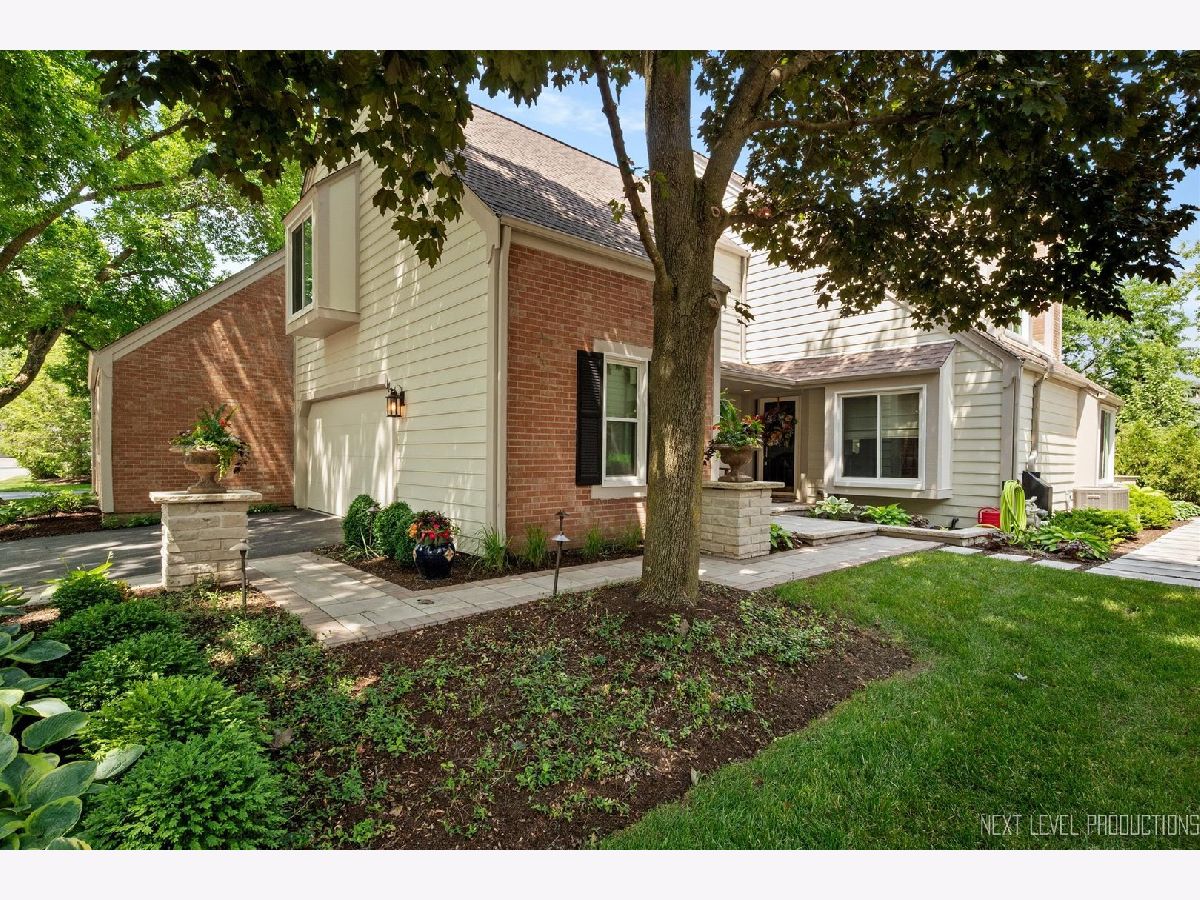 Sold St Charles Illinois, 113 Whittington