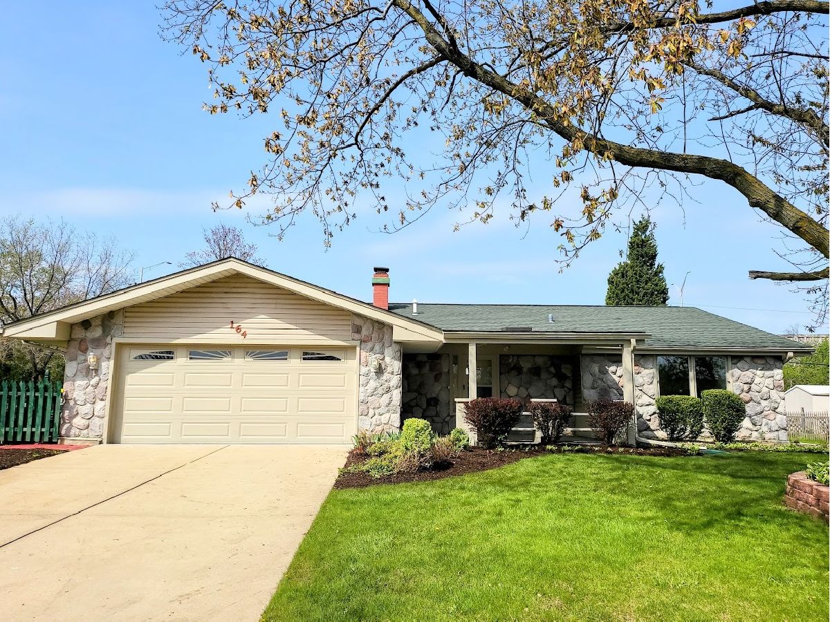 Homes Sold Butterfield East Lombard Illinois, 2S164 Beaumont