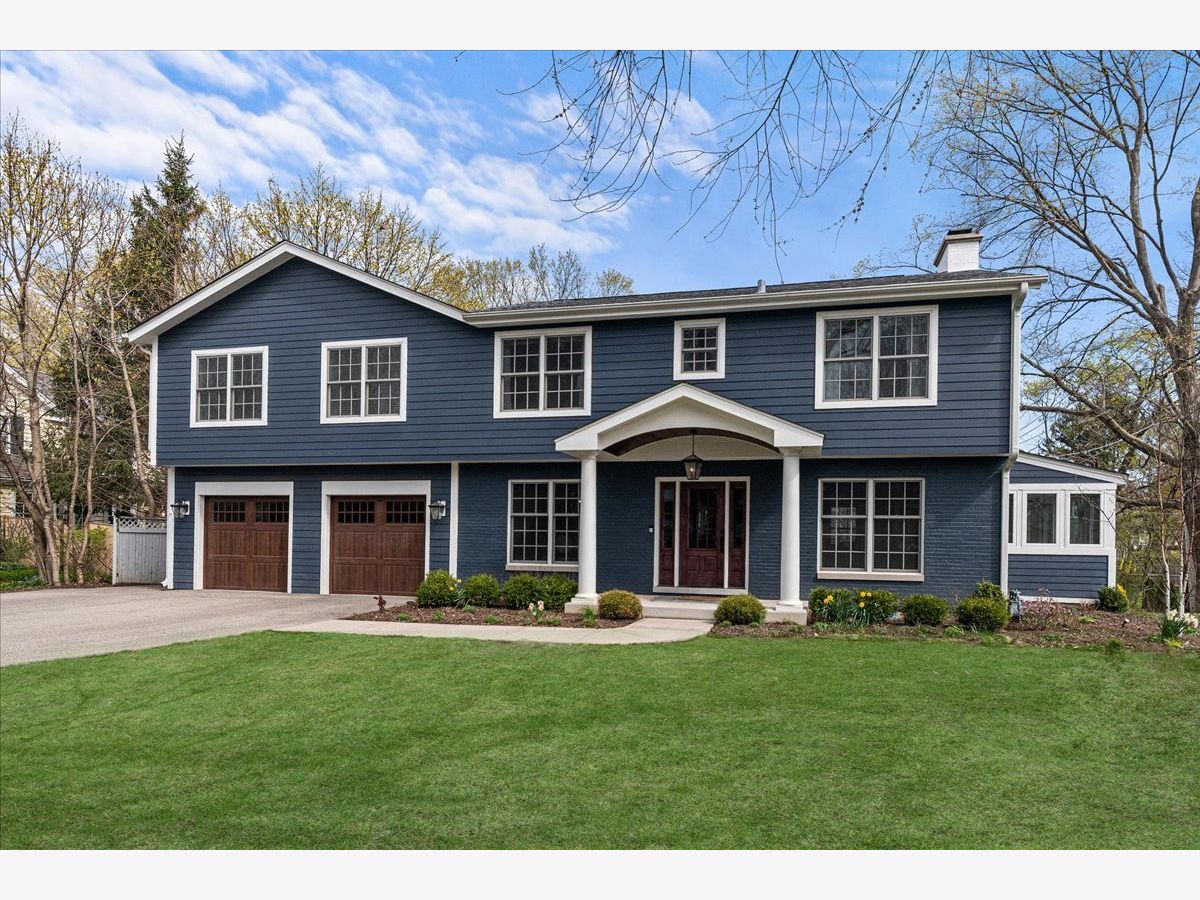 Homes & Condominiums Sold East Lake Bluff Lake Bluff Illinois, 130 Ravine Forest