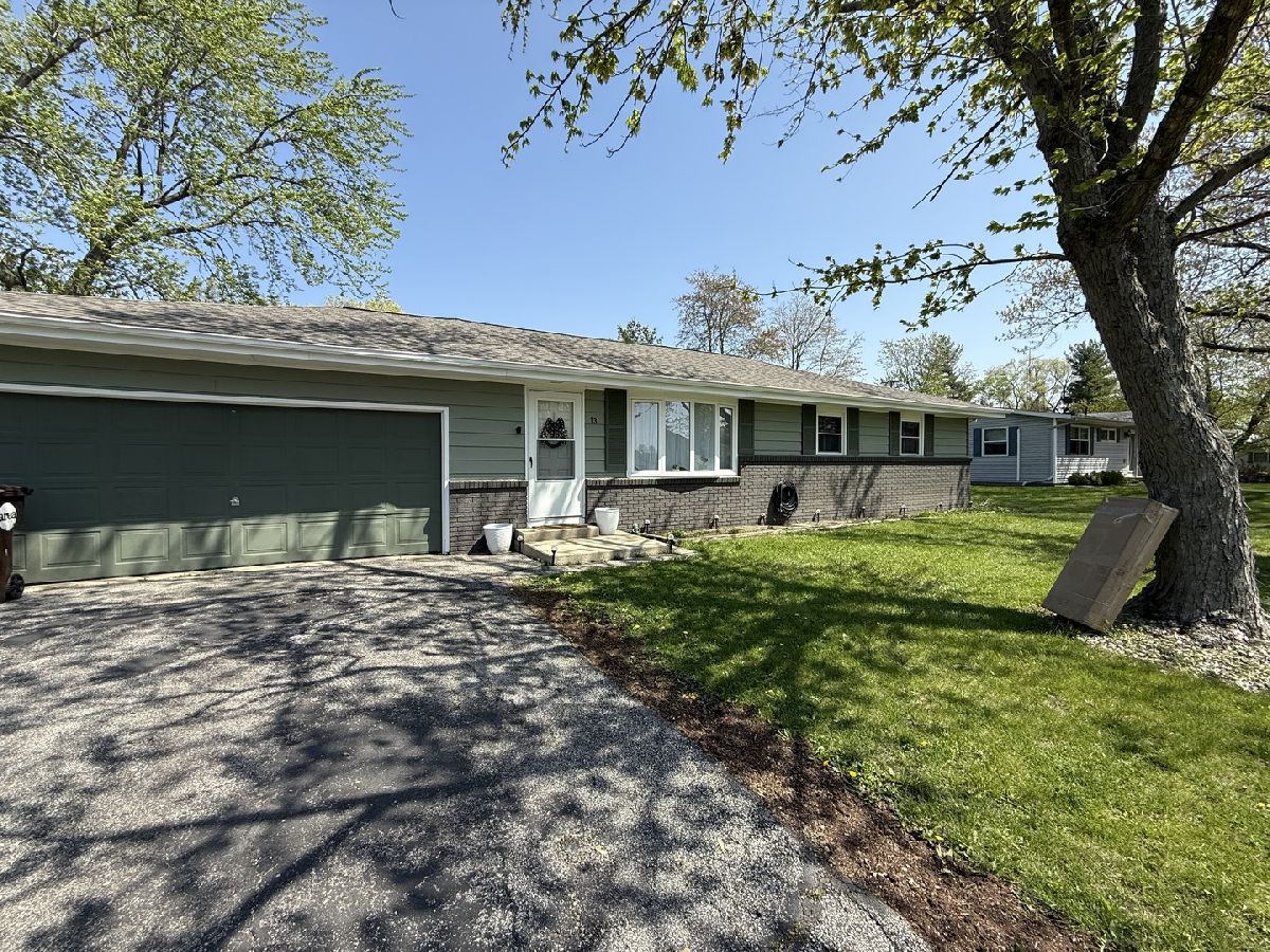  Sold Fisher Illinois, 13 Green