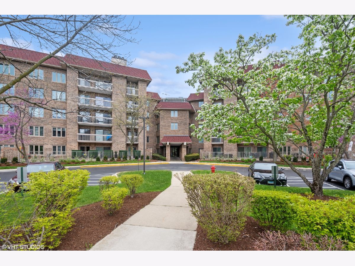 Condominiums Sold Condos Of Northbrook Northbrook Illinois, 1220 Rudolph