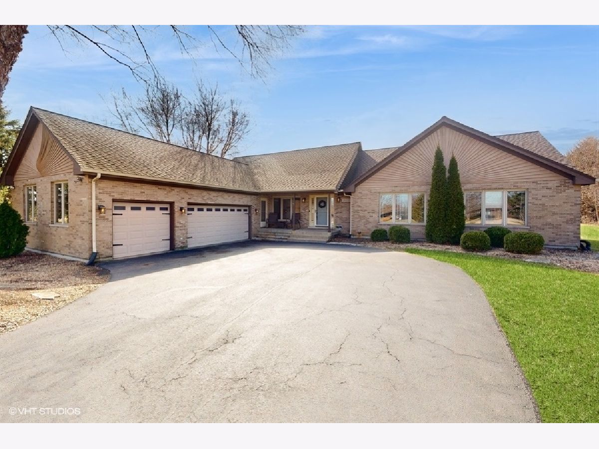 Homes Sold Hillsboro Cove Huntley Illinois, 11323 Hillsboro