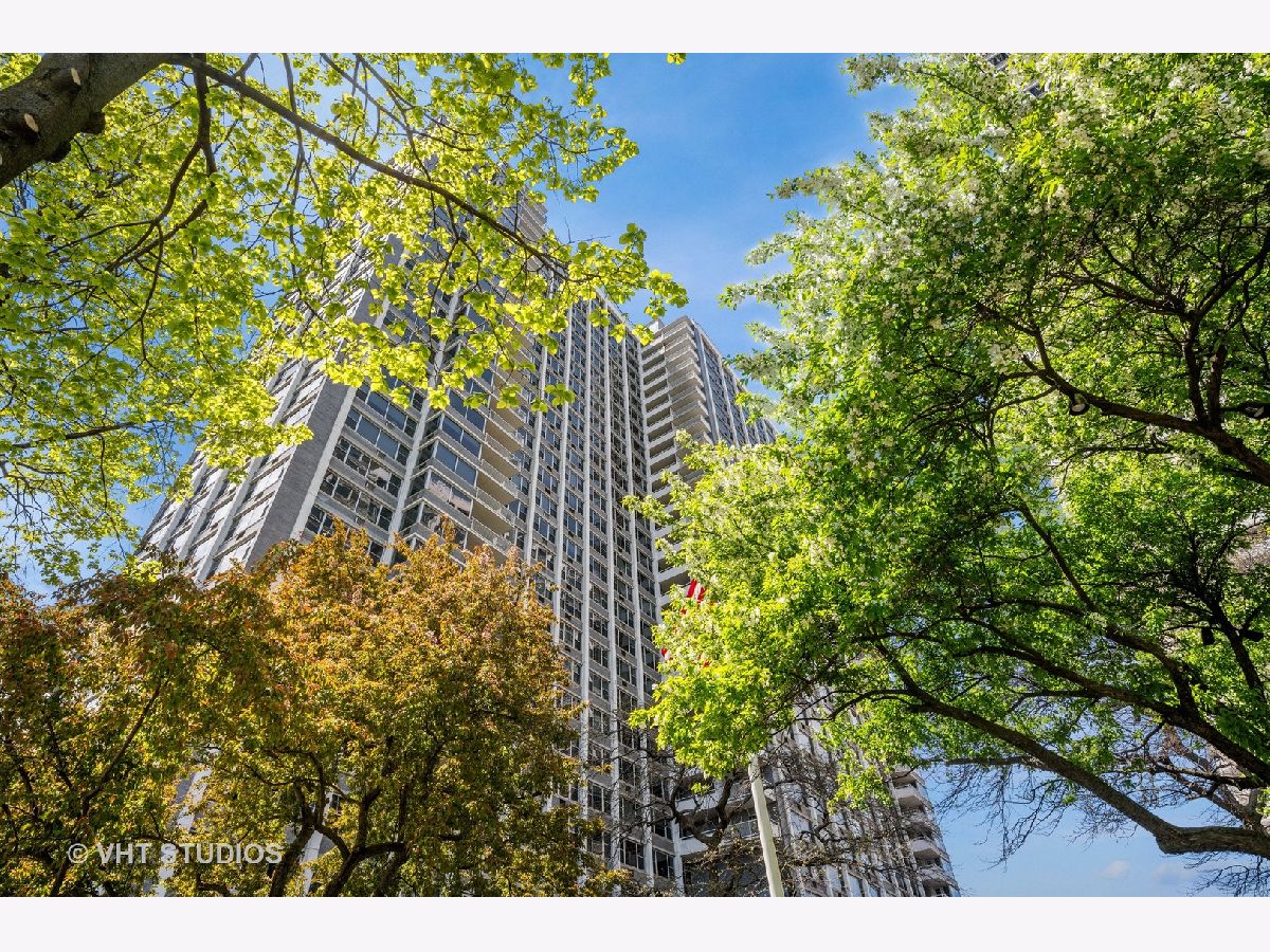 Condominiums Sold Imperial Towers Chicago Illinois, 4250 Marine