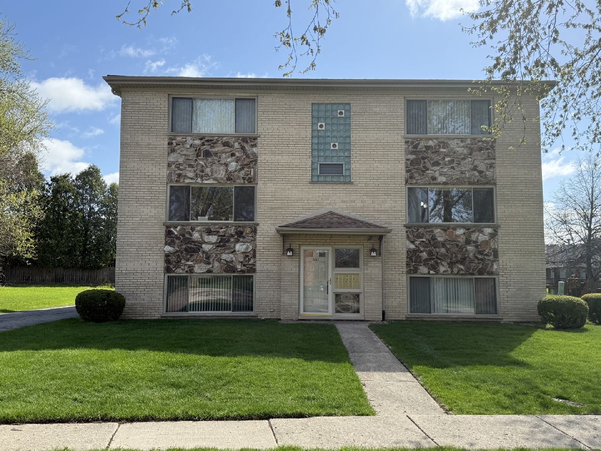  Rented West Dundee Illinois, 641 Edwards