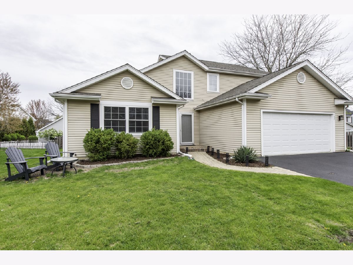 Homes Sold Sedgewood Cove Lindenhurst Illinois, 157 Crooked Lake