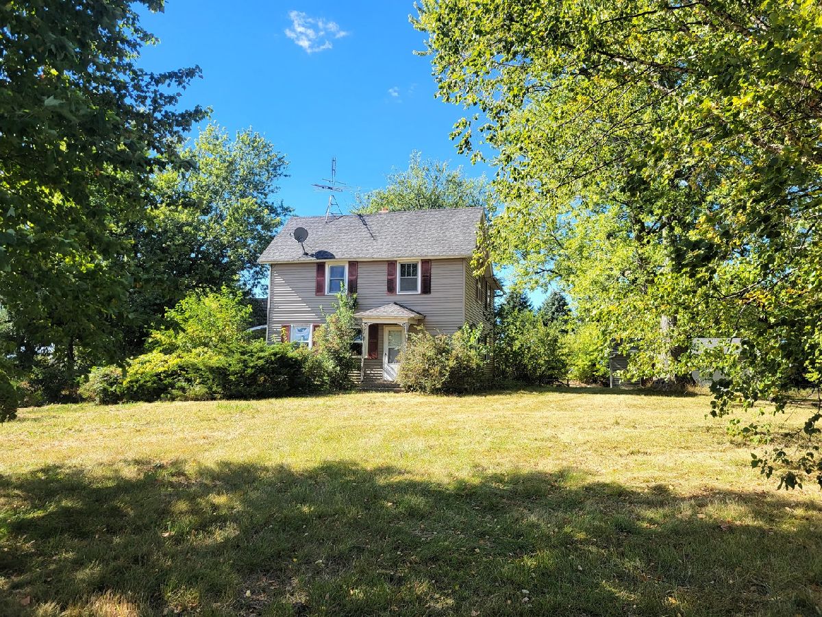  Sold Malta Illinois, 19217 University