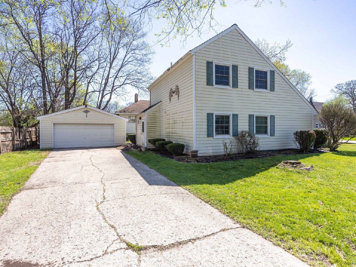  Sold Joliet Illinois, 301 Oscar