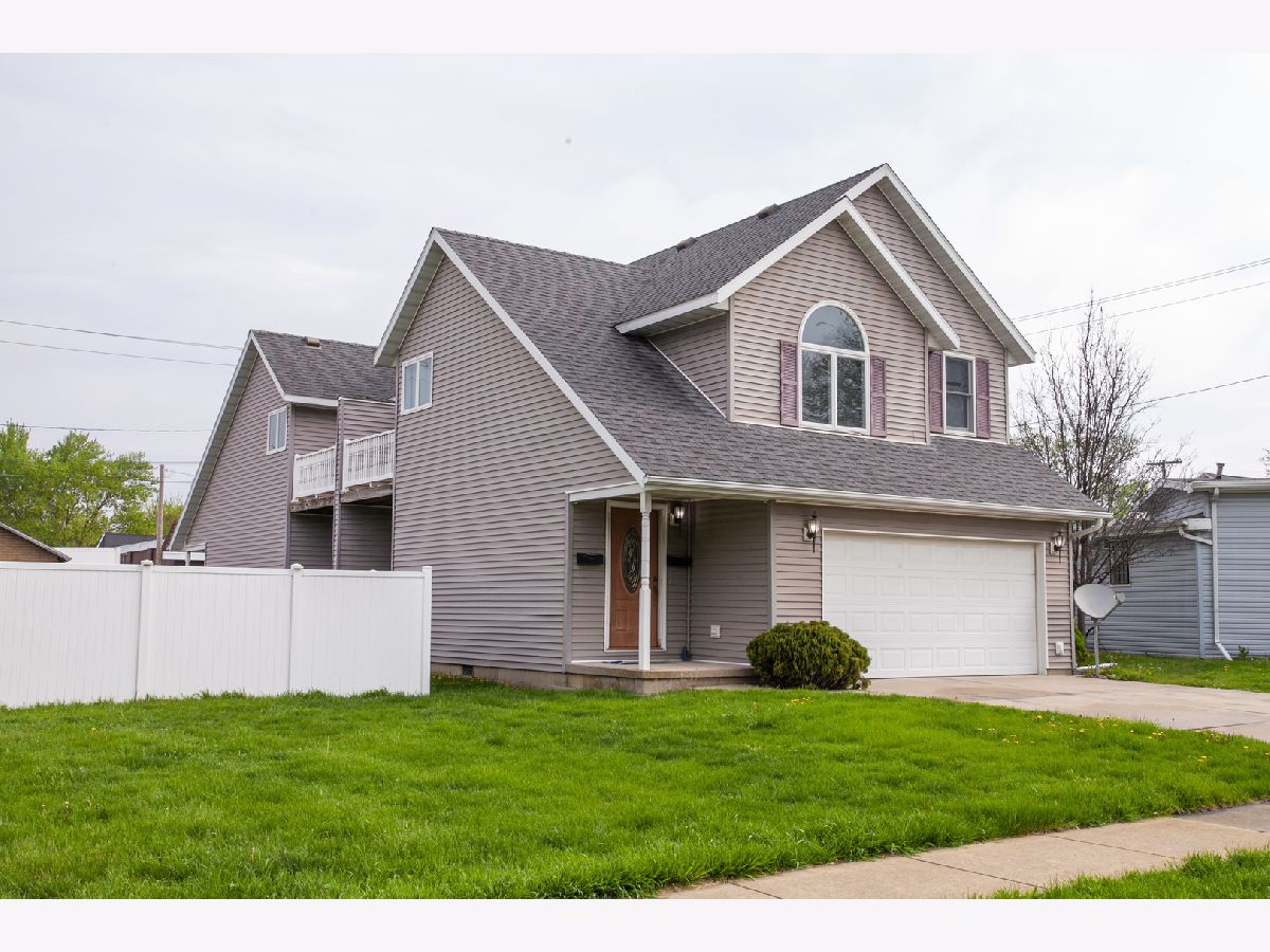  Sold Leroy Illinois, 201 Center