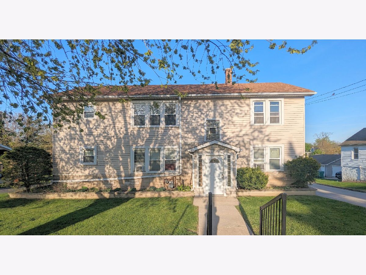 Rented Lemont Illinois, 607 Walnut