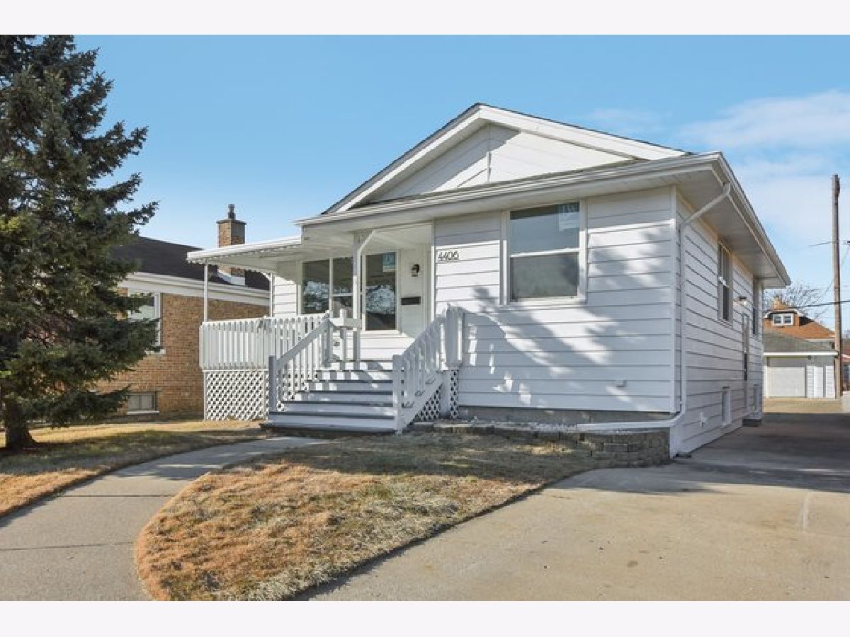  Sold Stickney Illinois, 4406 Wenonah