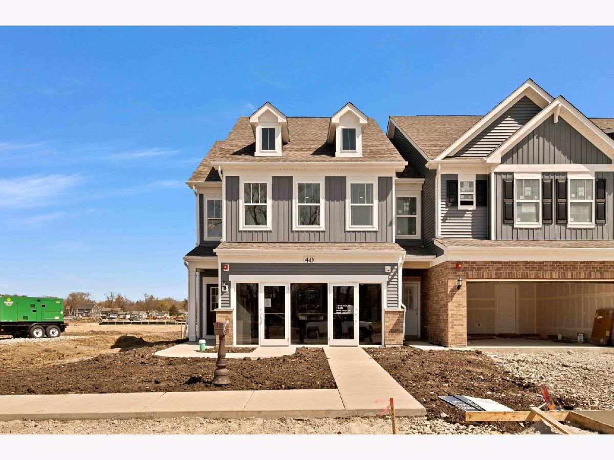 Condos & Townhomes Sold Ashton Ridge Townes Batavia Illinois, 32 Weirich