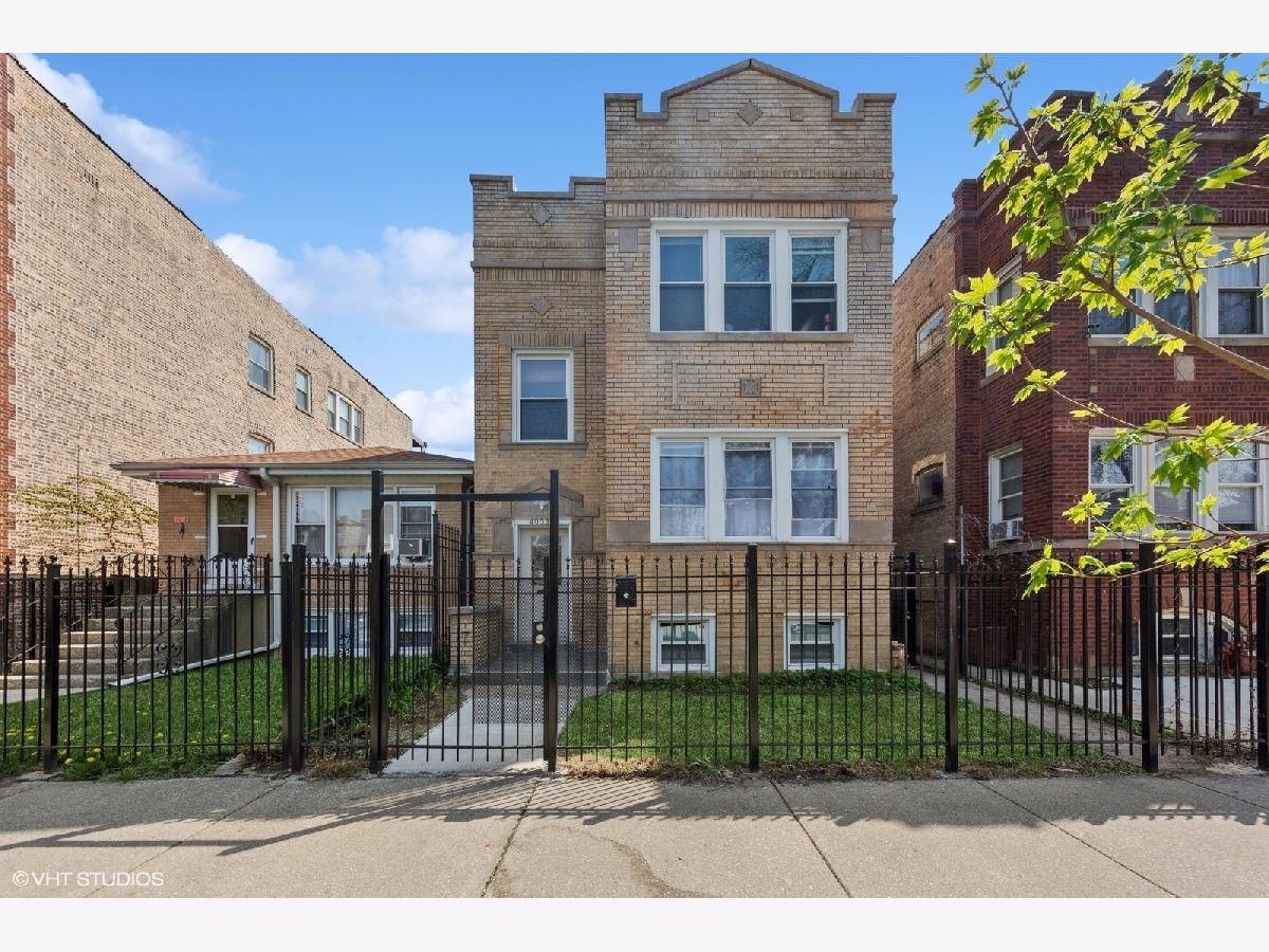  Sold Chicago Illinois, 4033 Crystal