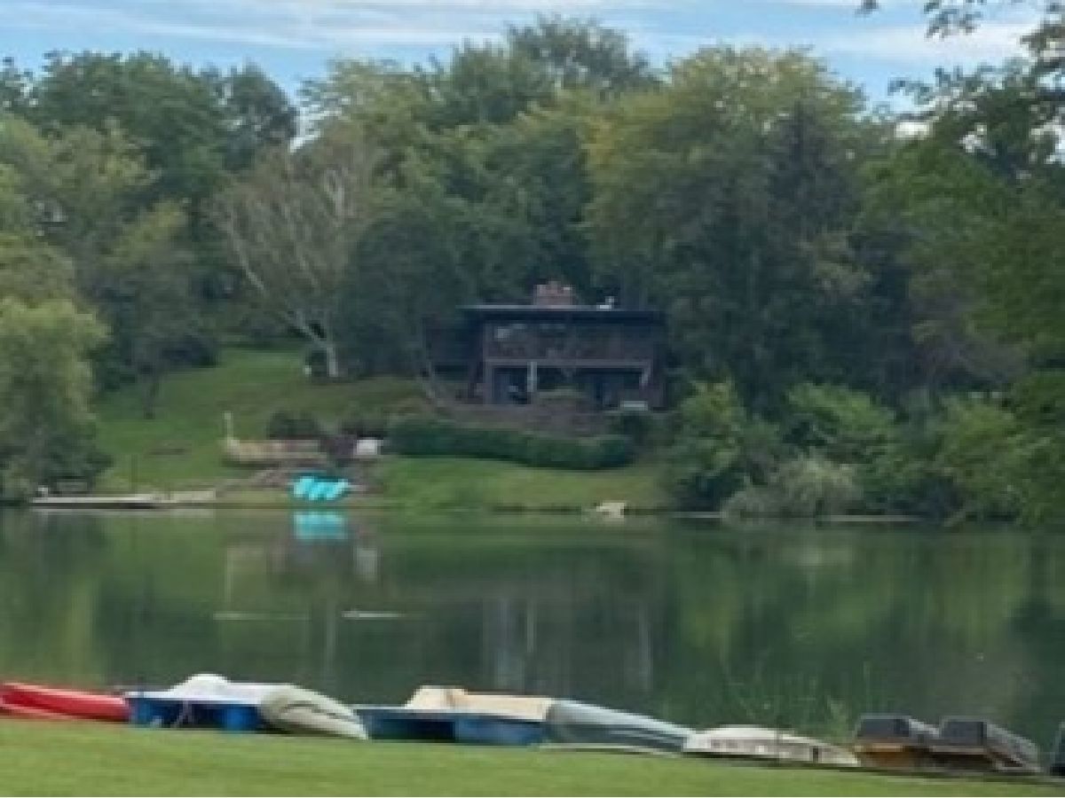 Homes Sold Lakeland Estates Lake Barrington Illinois, 27094 Lakeview