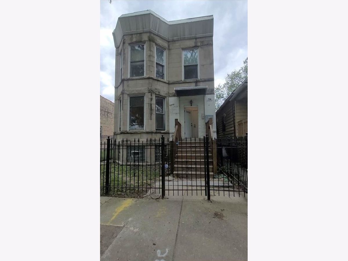  Rented Chicago Illinois, 5632 Lowe