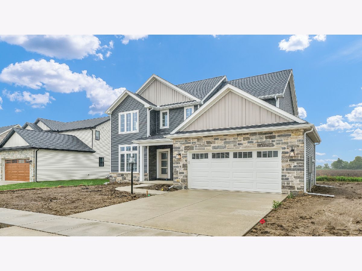 Homes For Sale Prairie Meadows Savoy Illinois, 407 Sutton Street