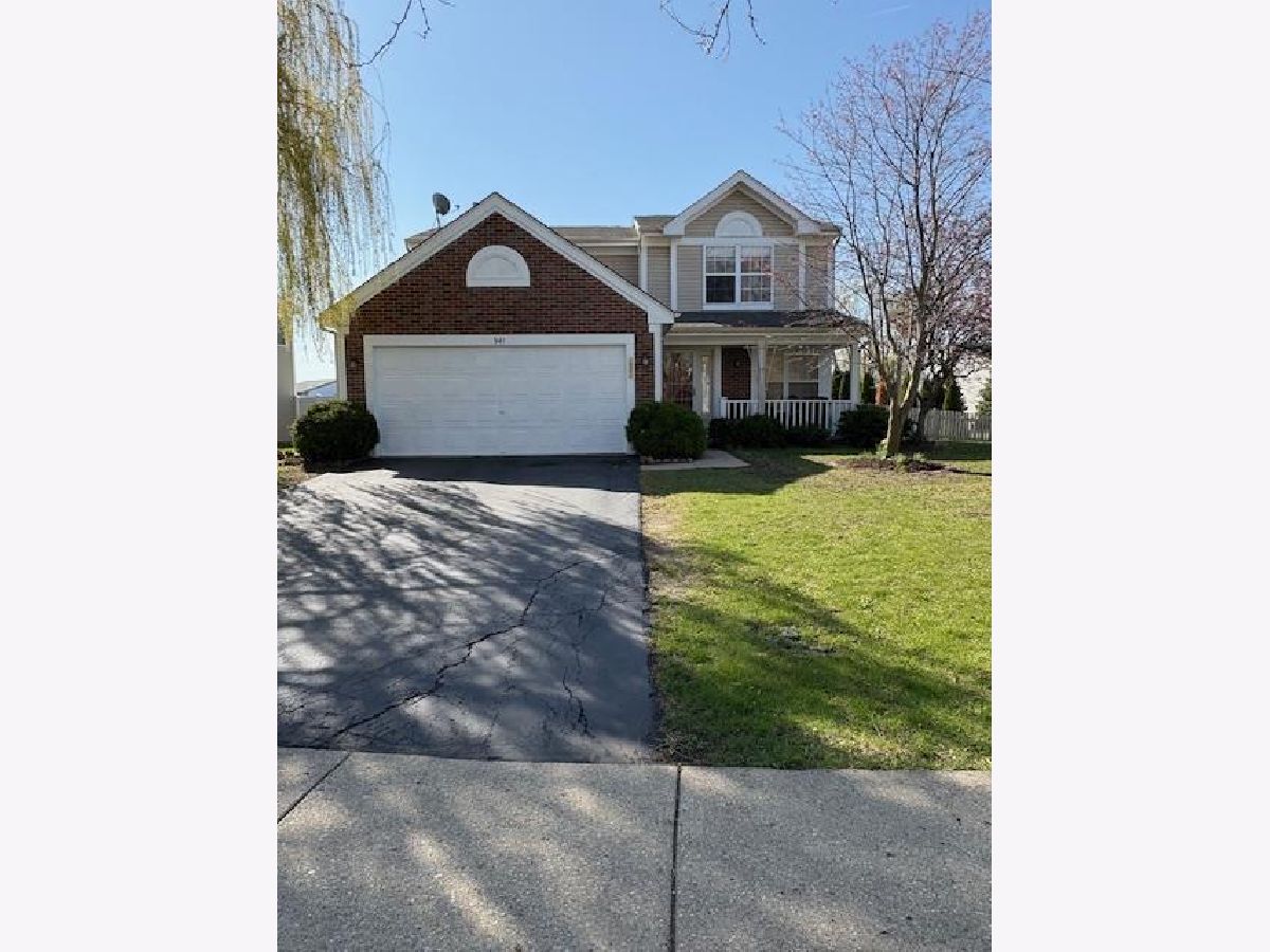  Rented Round Lake Beach Illinois, 941 Deer