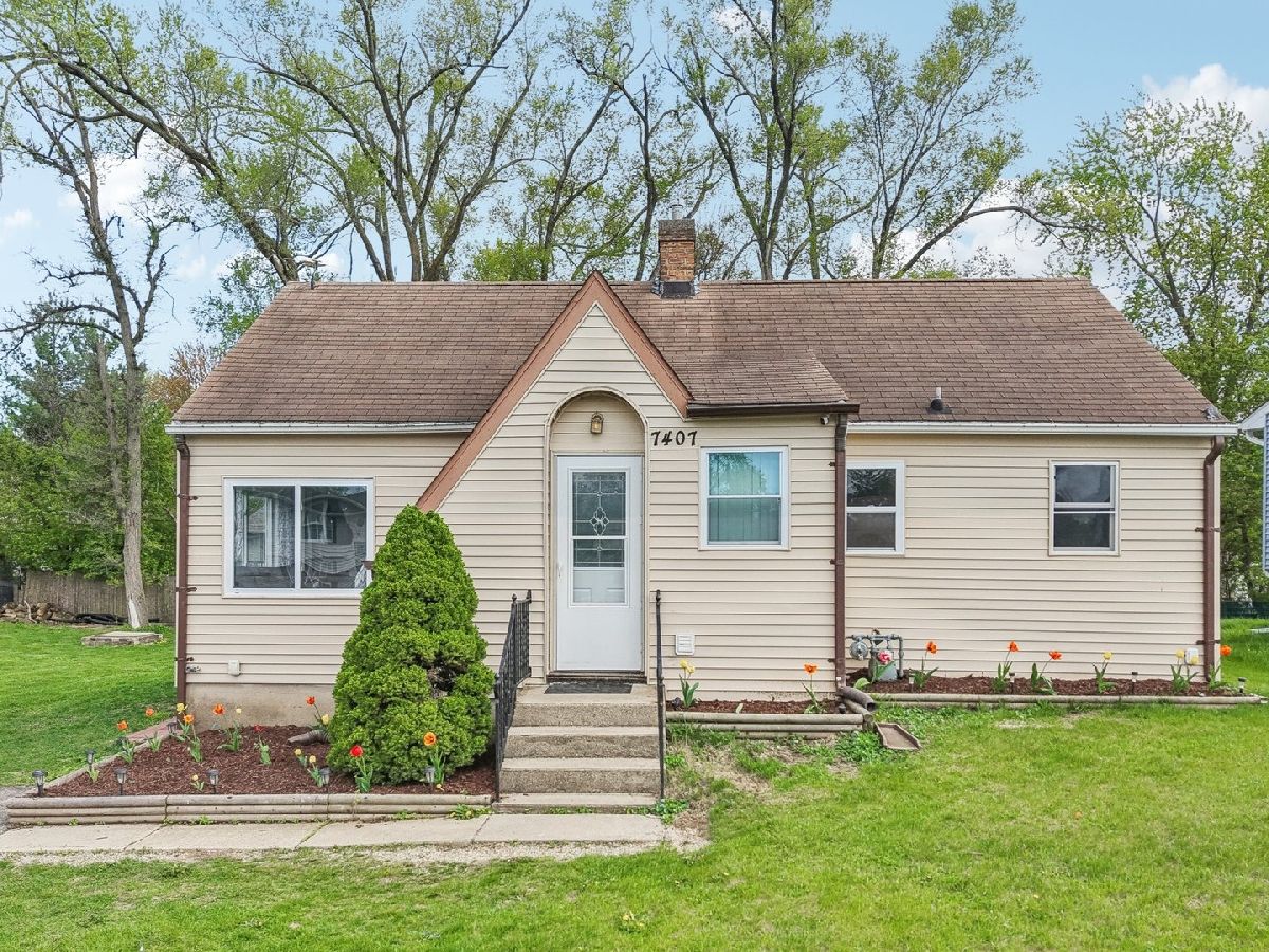 Homes Sold Indian Ridge Wonder Lake Illinois, 7407 Seminole