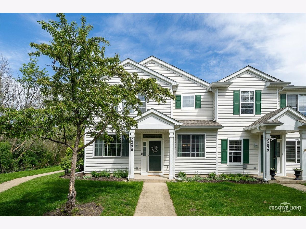 Townhomes & Condos Sold Reflections Aurora Illinois, 2296 Reflections
