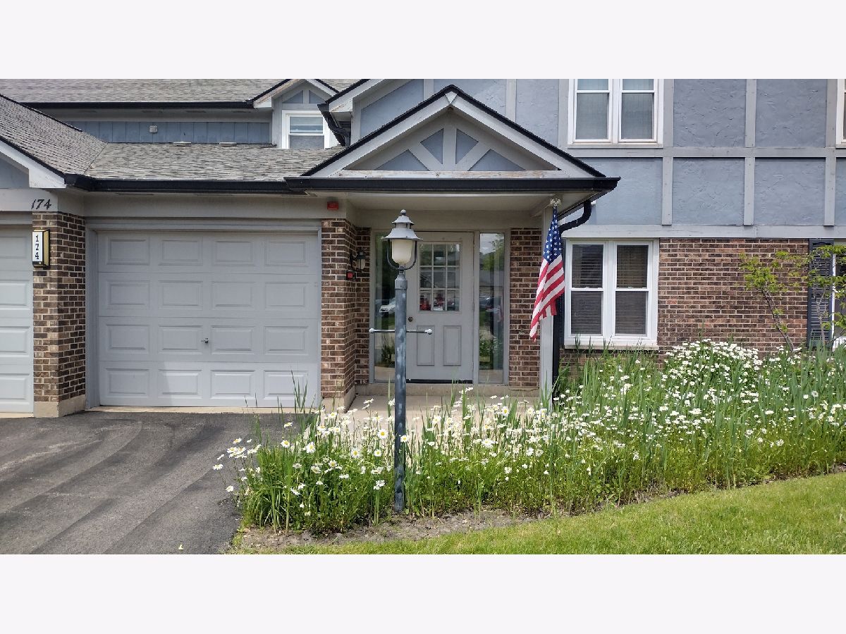 Townhomes & Condos Sold Rivers Edge Des Plaines Illinois, 174 Grove