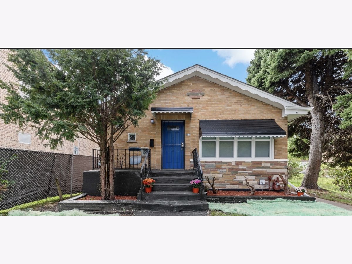 Sold Chicago Illinois, 1121 93rd