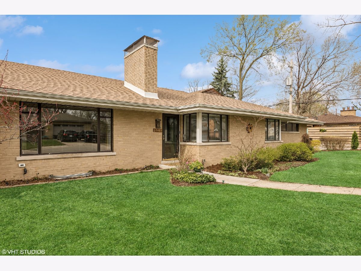 Homes & Condominiums Sold Edgebrook Chicago Illinois, 5940 Louise