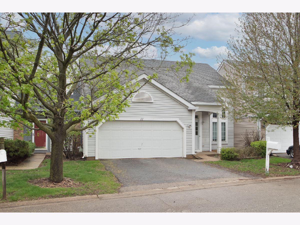 Homes & Townhomes & Condos Sold Spring Lake Farms Lake In The Hills Illinois, 11 Crabapple