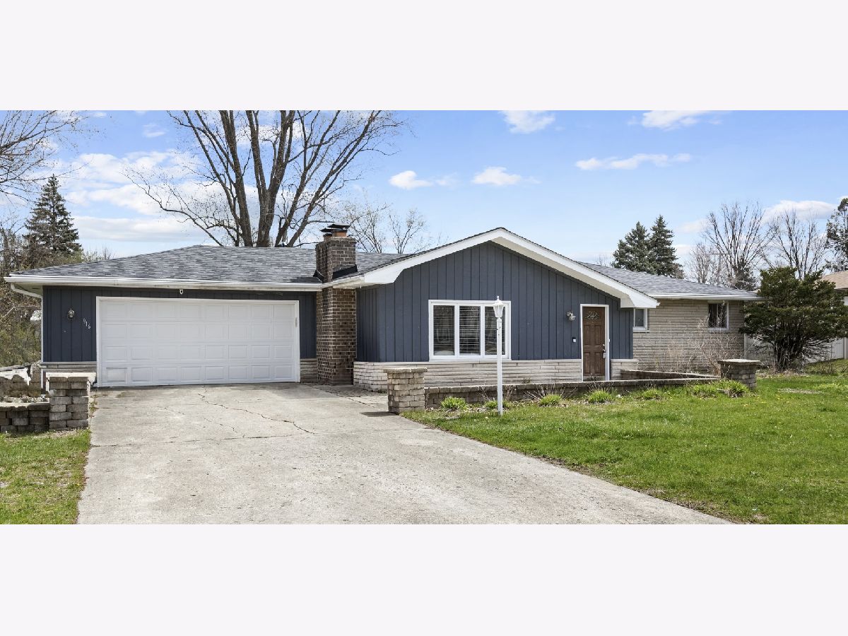 Homes Sold Murphy Acres Joliet Illinois, 916 Barber