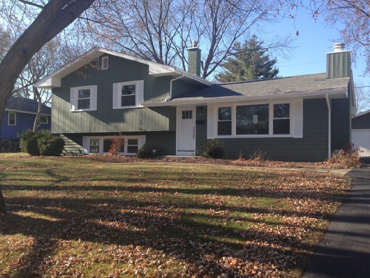 Homes Rented West Highlands Naperville Illinois, 39 Elmwood