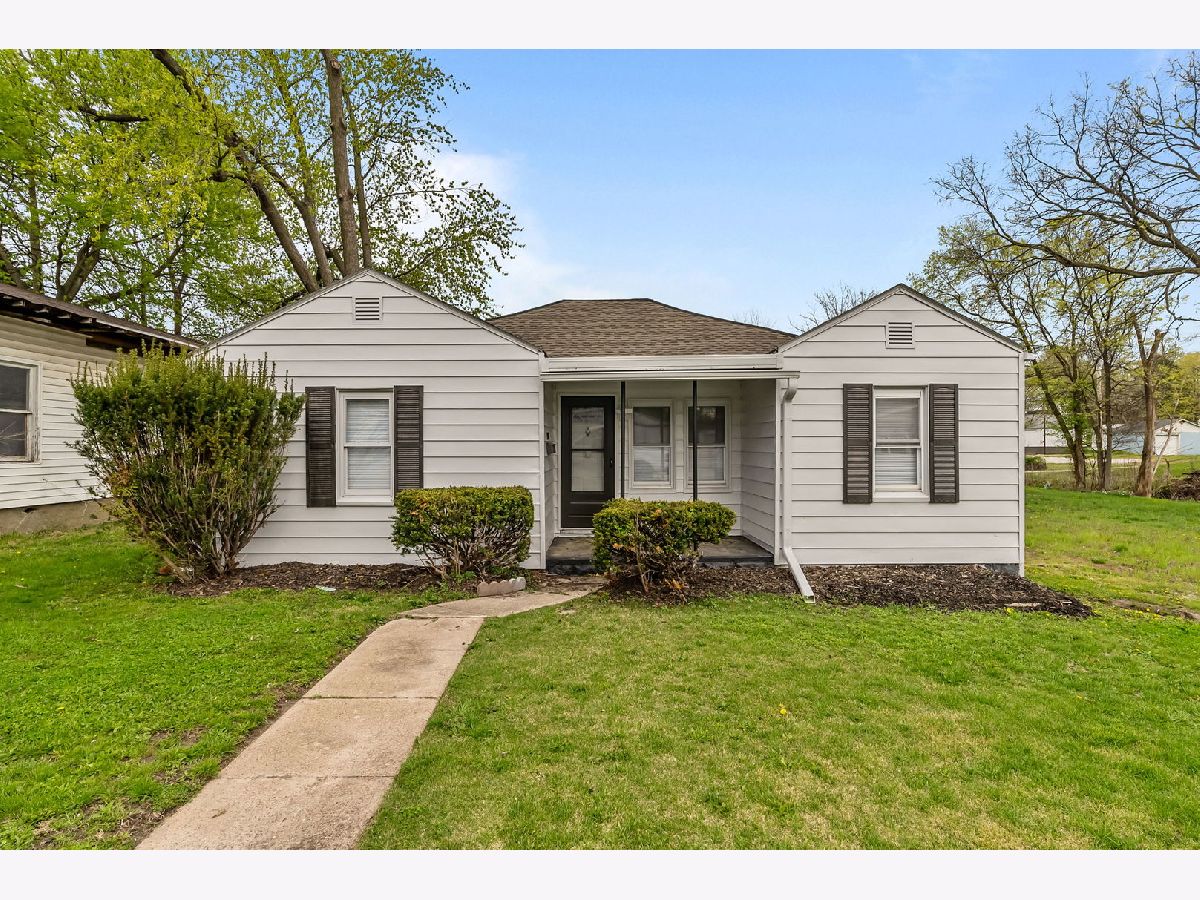  Sold Centralia Illinois, 1427 Elm