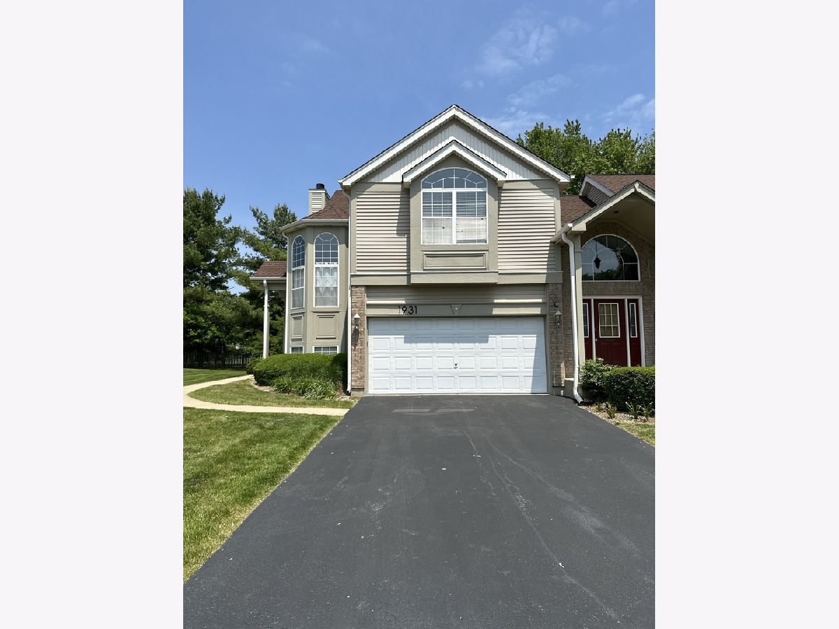Townhomes & Condos For Rent Heartlands Naperville Illinois, 1931 Tamahawk