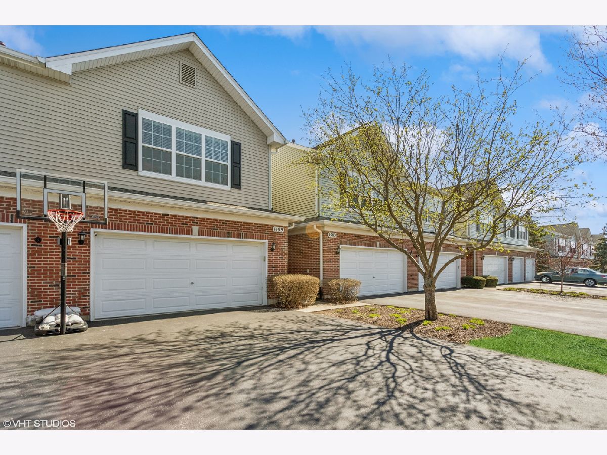 Homes & Townhomes Sold Whispering Oaks Bolingbrook Illinois, 1499 Shagbark