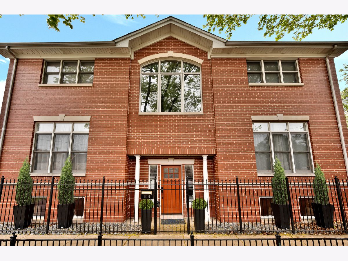  Sold Chicago Illinois, 1800 Melrose