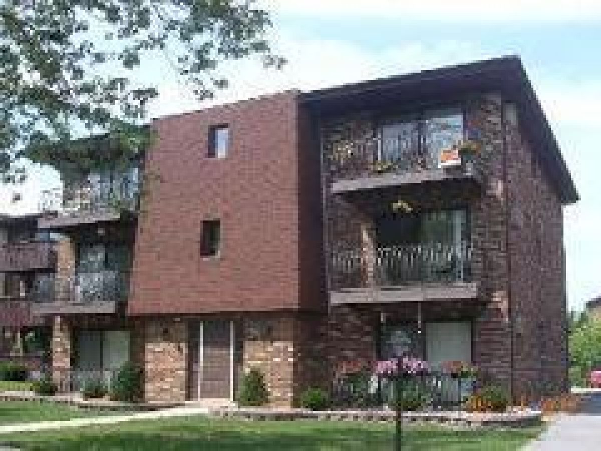  Rented Oak Forest Illinois, 15706 Independence