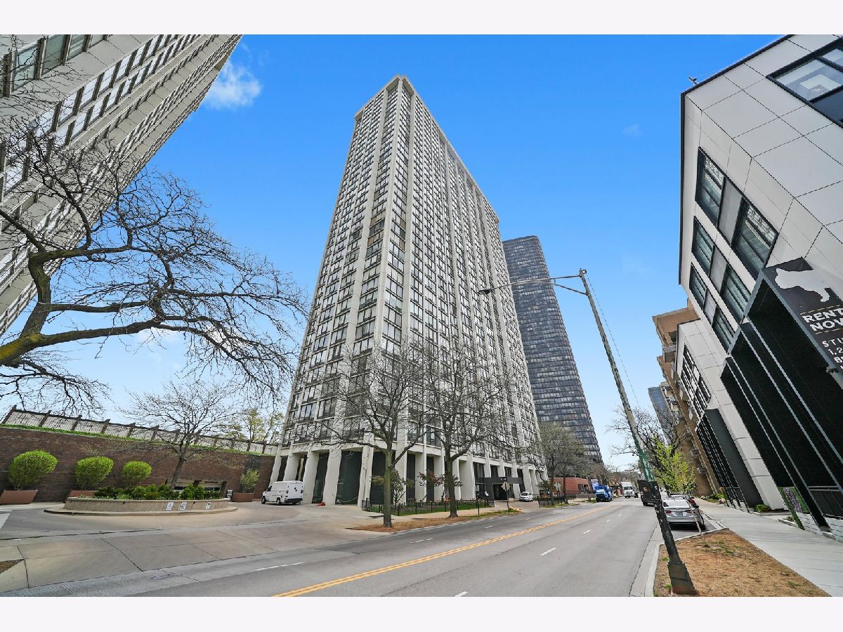Condominiums Sold Edgewater Plaza Chicago Illinois, 5445 Sheridan