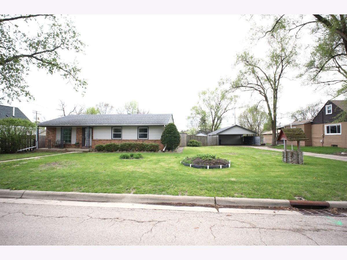  Sold Machesney Park Illinois, 715 Anna