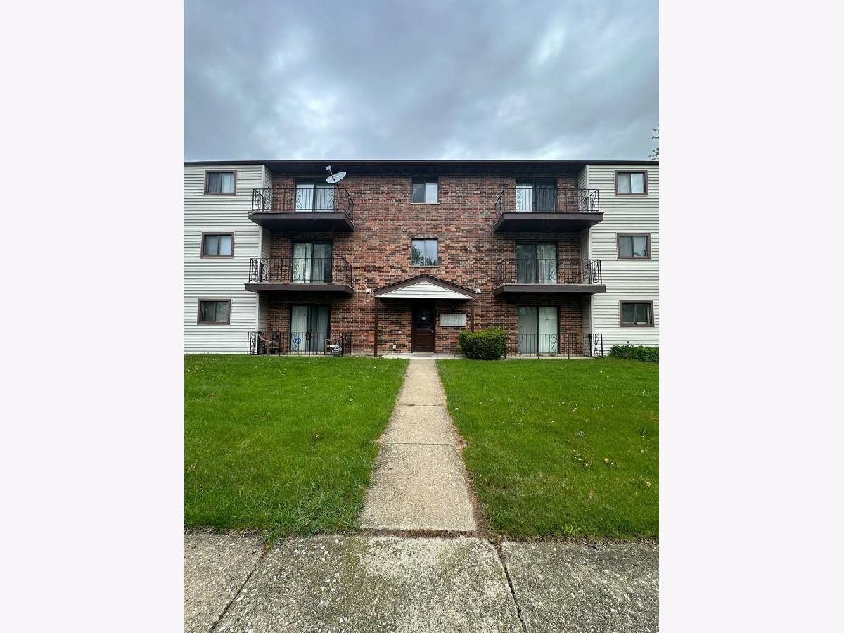  Rented Richton Park Illinois, 5160 Thomas